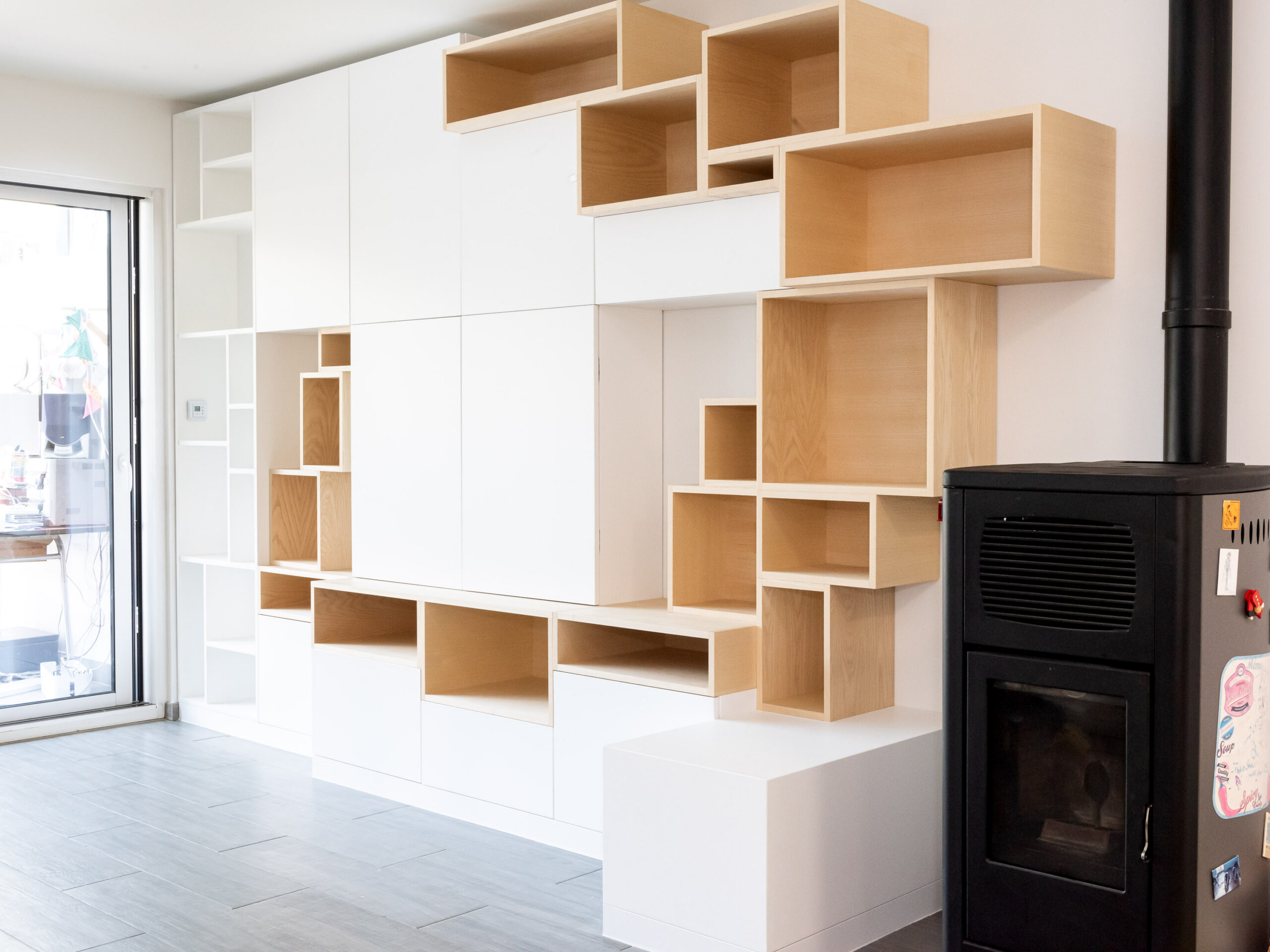 Etagere frene202006-biblio-greg-01-2